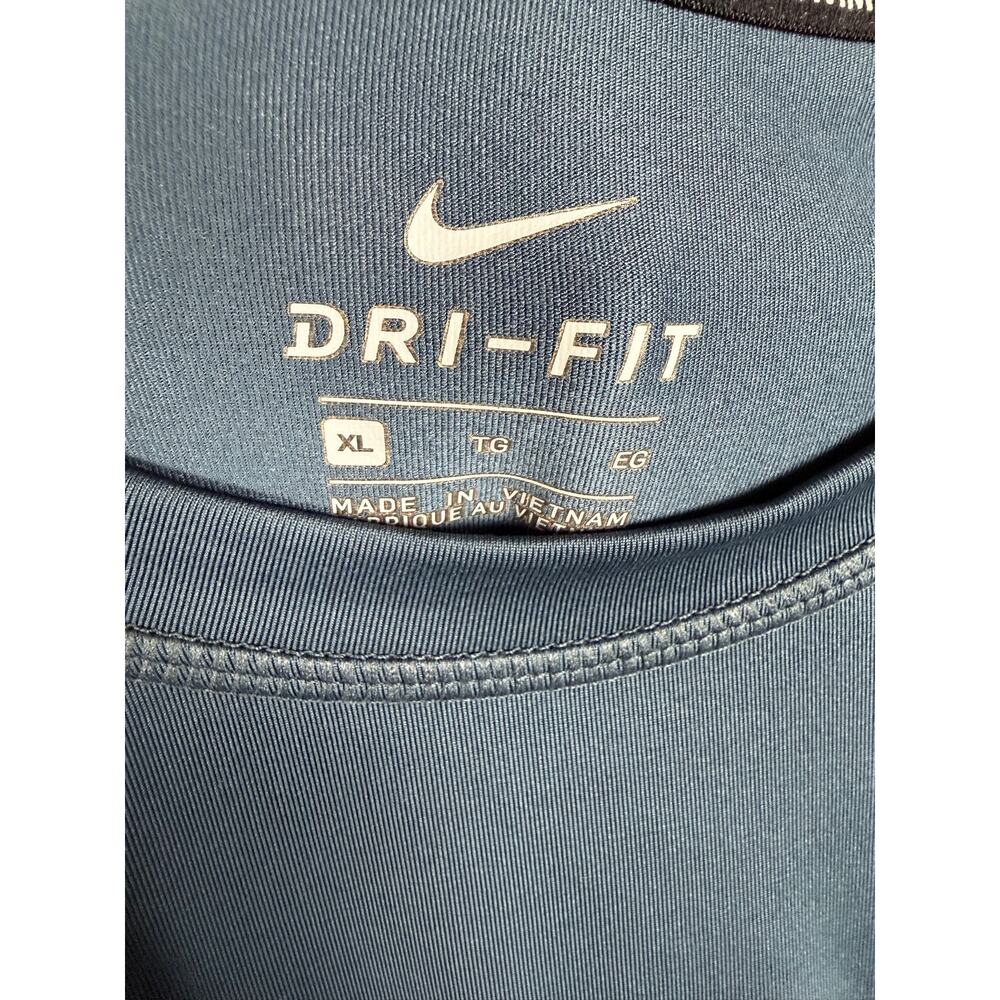 Nike Blue Dri-Fit Activewear Long Sleeve Athletic Shirt Top Size XL - Picture 3 of 3
